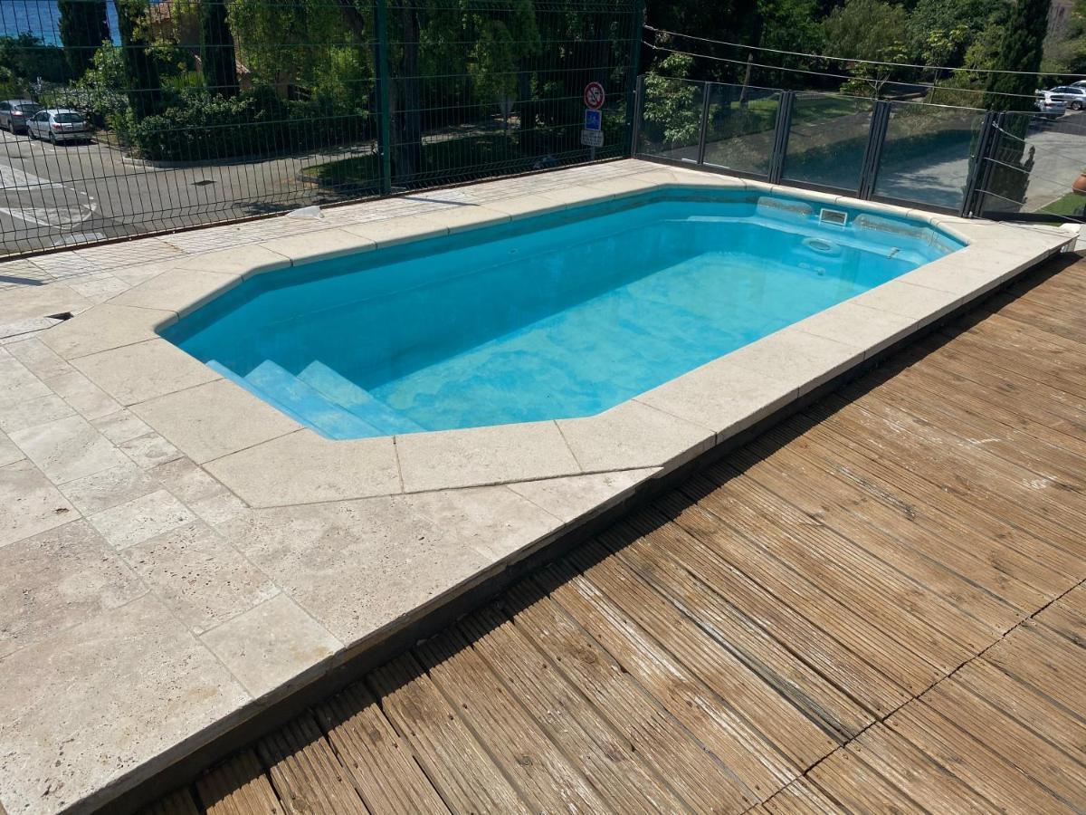 Cavaliere Apt 125M2 Piscine 르 라방두 외부 사진