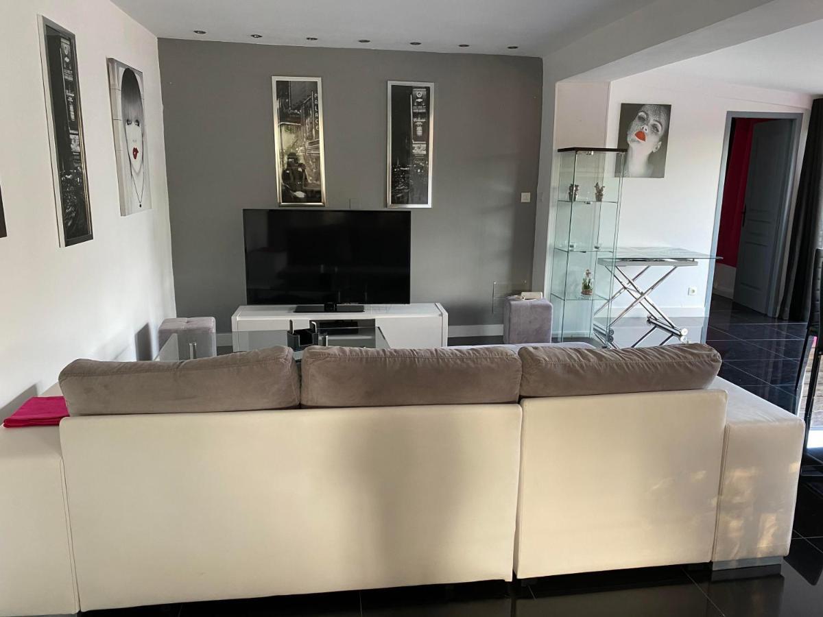 Cavaliere Apt 125M2 Piscine 르 라방두 외부 사진